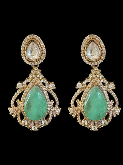 C529 Victorian choker set in light green ( READY TO SHIP )