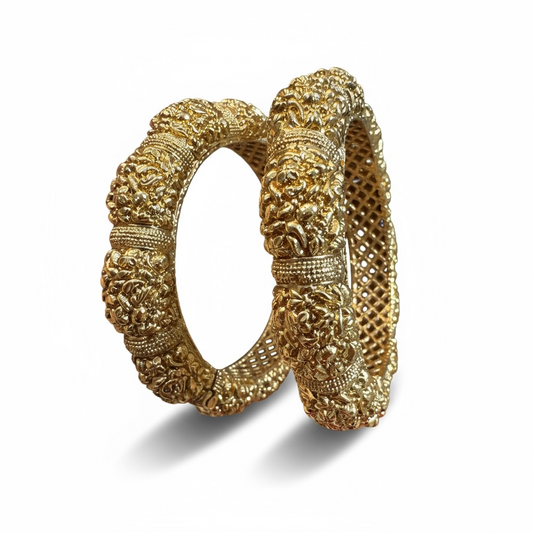 DJAN4 Antique gold plated bangles - openable ( 2.4//2.6) ( READY TO SHIP )