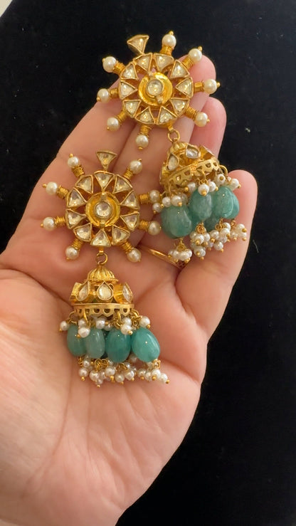 DER812 Pachi kundan jhumka with green beads  (READY TO SHIP )