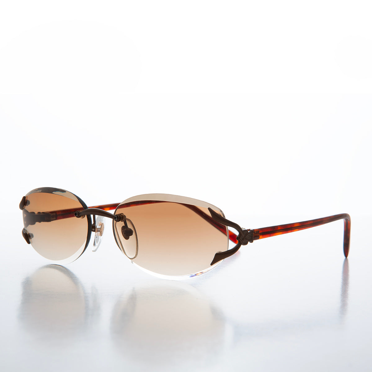 Slim Oval Lens 90s Sunglasses - Cruz