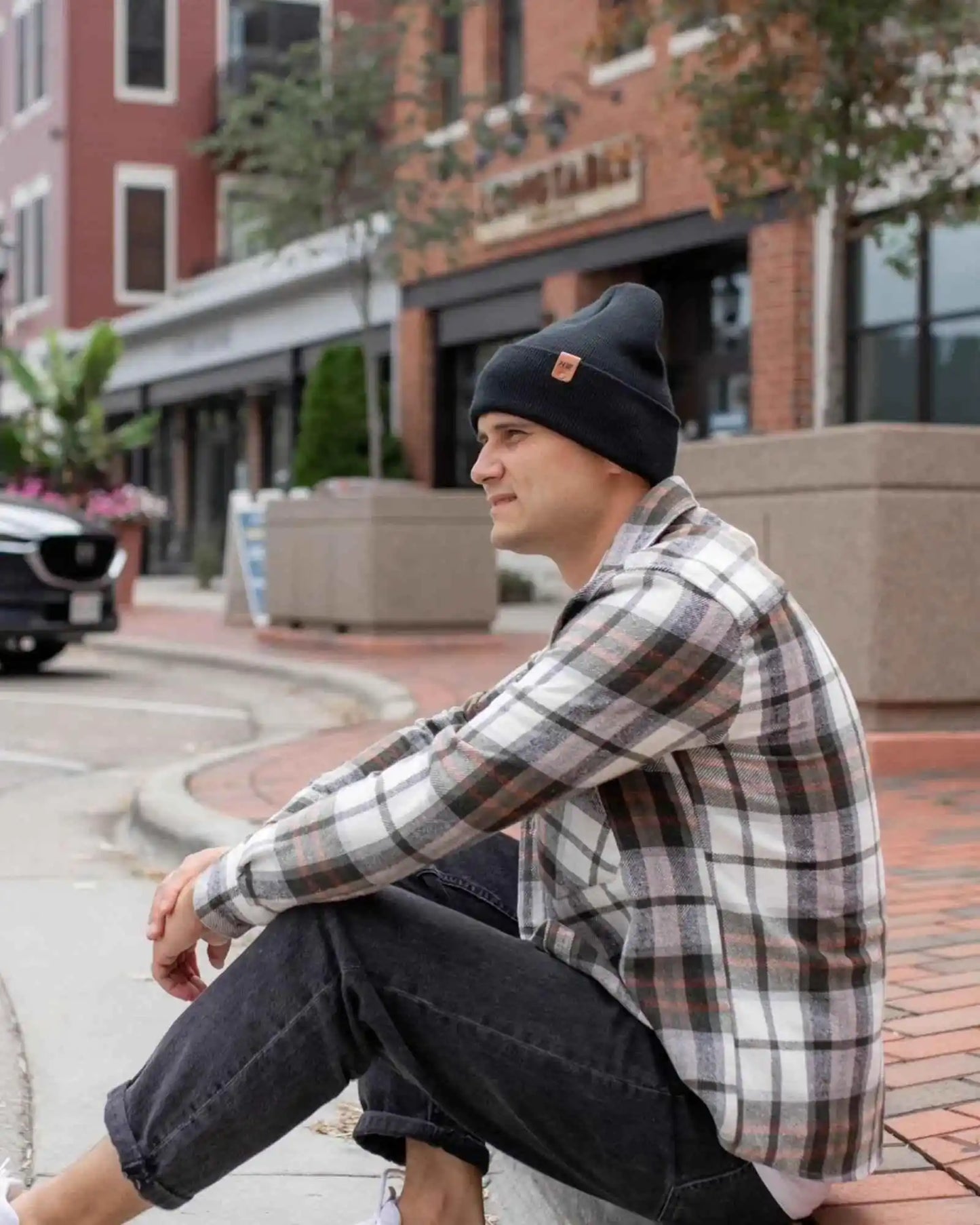 Classic Cuffed Beanie, Charcoal Black