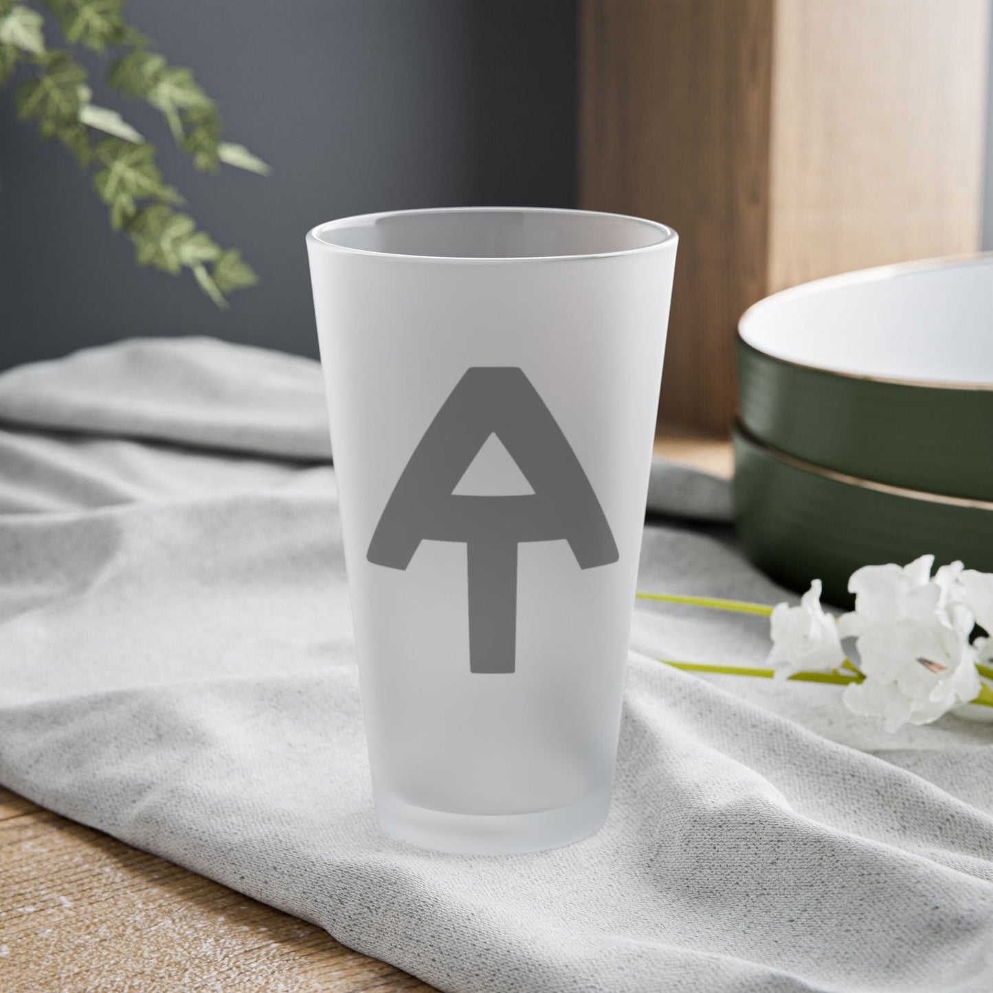 Appalachian Trail AT Arrow Frosted Pint Glass