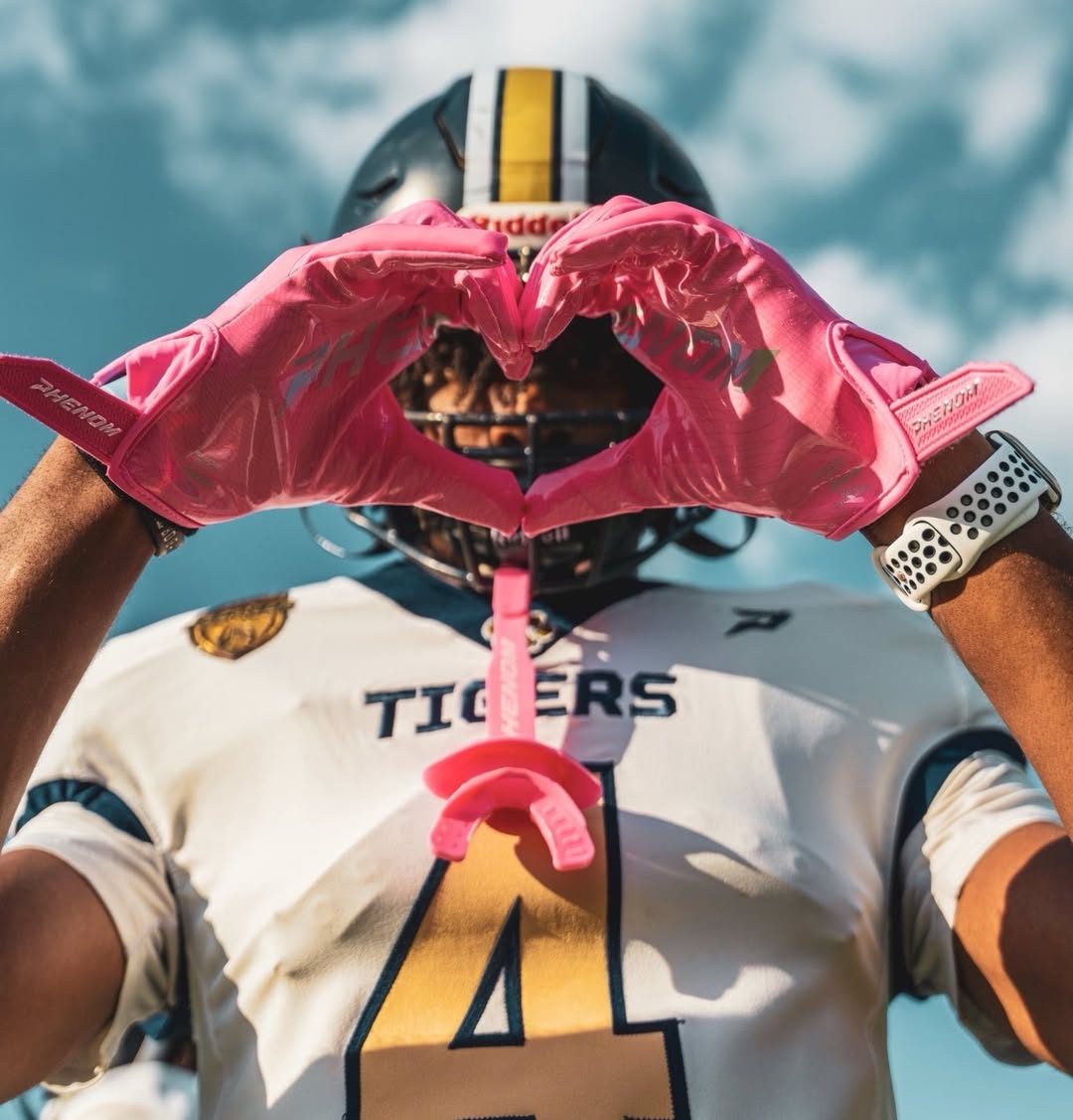 Phenom Elite VPS5 Youth Football Gloves - Team Colors