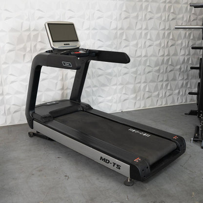 Touch Screen Commercial Treadmill - Muscle D Fitness - Deluxe Touch Screen Commercial Treadmill
