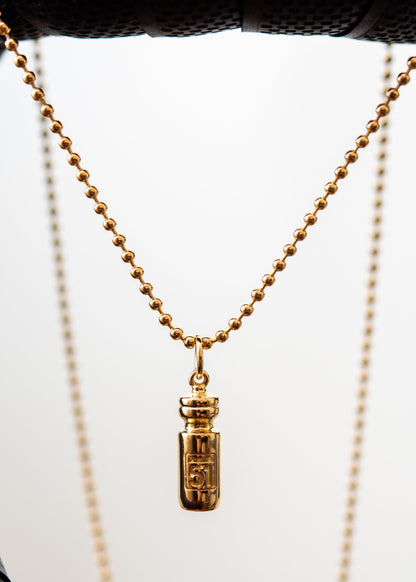 Necklace Bidon
