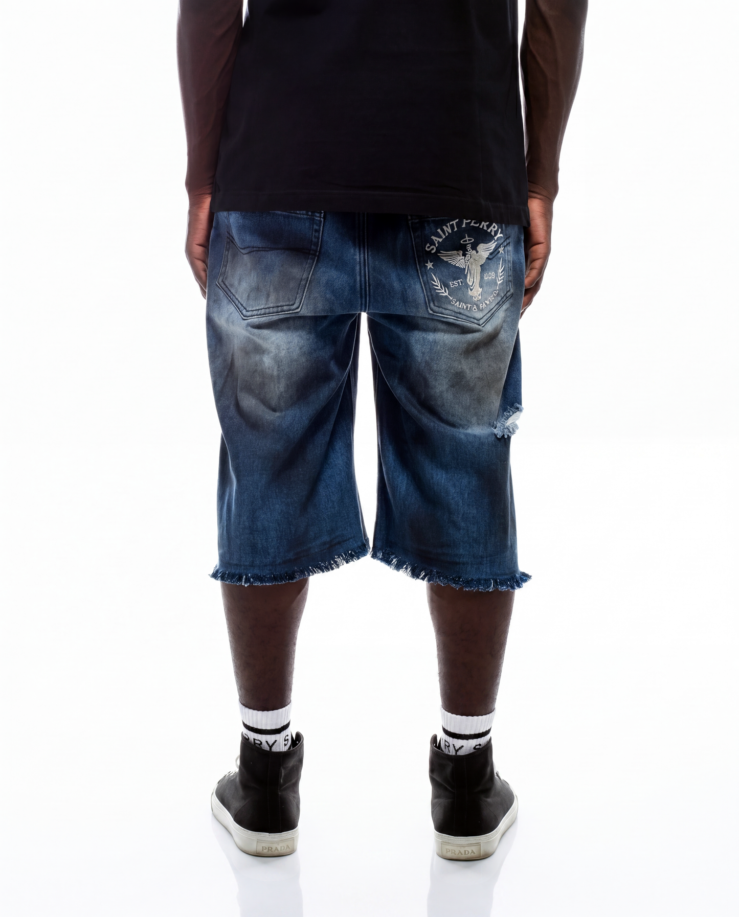 Distressed effect short denim
