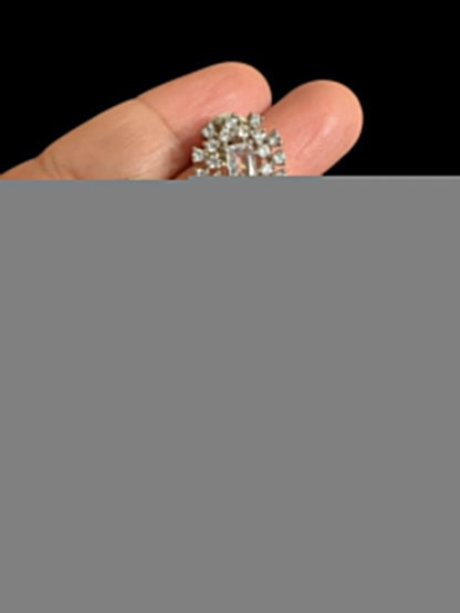 DER776 Sarah Cz earrings - silver plated ( READY TO SHIP )