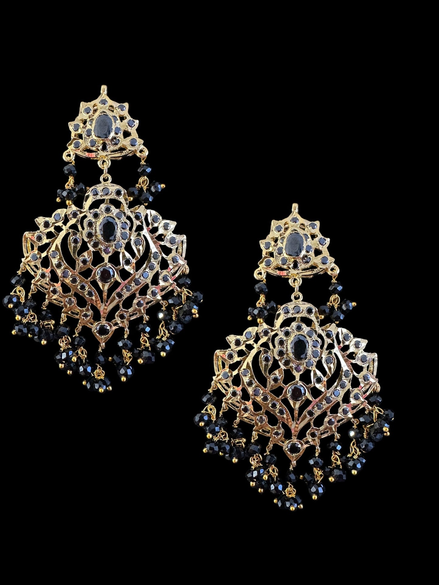 DER721  Ekta gold plated earrings - BLACK  ( SHIPS IN 4 WEEKS )