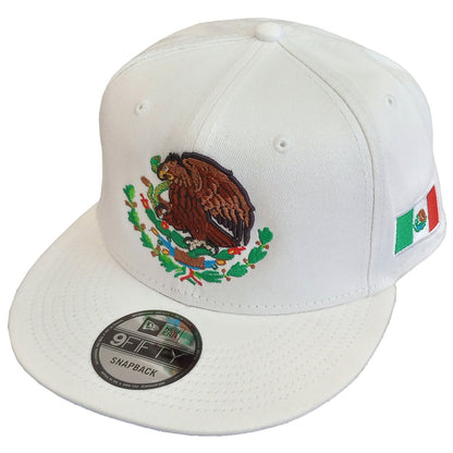 Embroidered Shield and flag SnapBack Mexico New Era White Hat