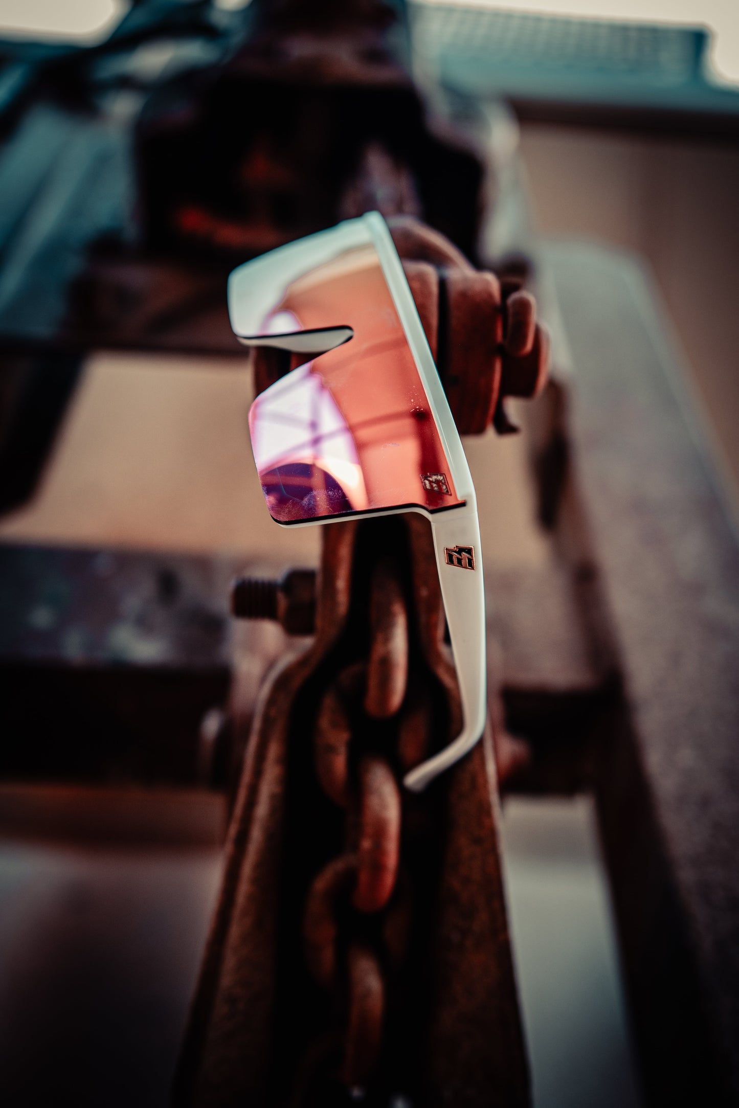 Afterhour White Frame/Spectrum lens