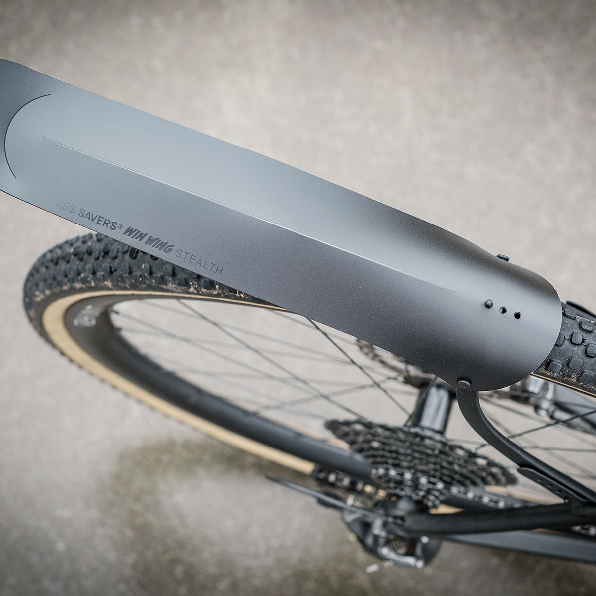 Ass Savers Win Wing 2 Gravel Rear Mudguard w/ Black Wishbone - Triathlete Store