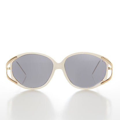 Large Women's Vintage Sunglass with Gold Accents - Fern 2