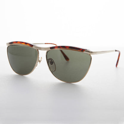 Elegant Sunglass with Rare Brow Bar Design - Fletcher