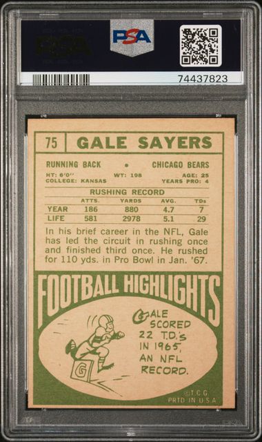 Graded 1968 Topps Gale Sayers #75 Football Card PSA 4 VG-EX