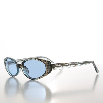 90s Oval Sunglasses with Tinted Lenses - Helena