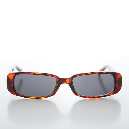 Sleek Rectangular Mod 90s Sunglasses - Hunter