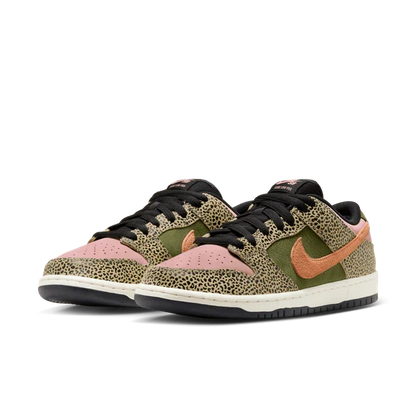 Nike SB Arts & Rec Dunk Low