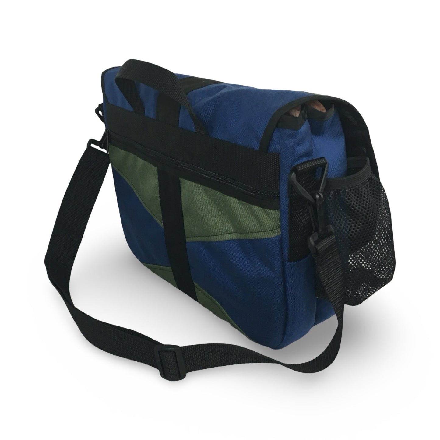 PATCHWORK Messenger Bag