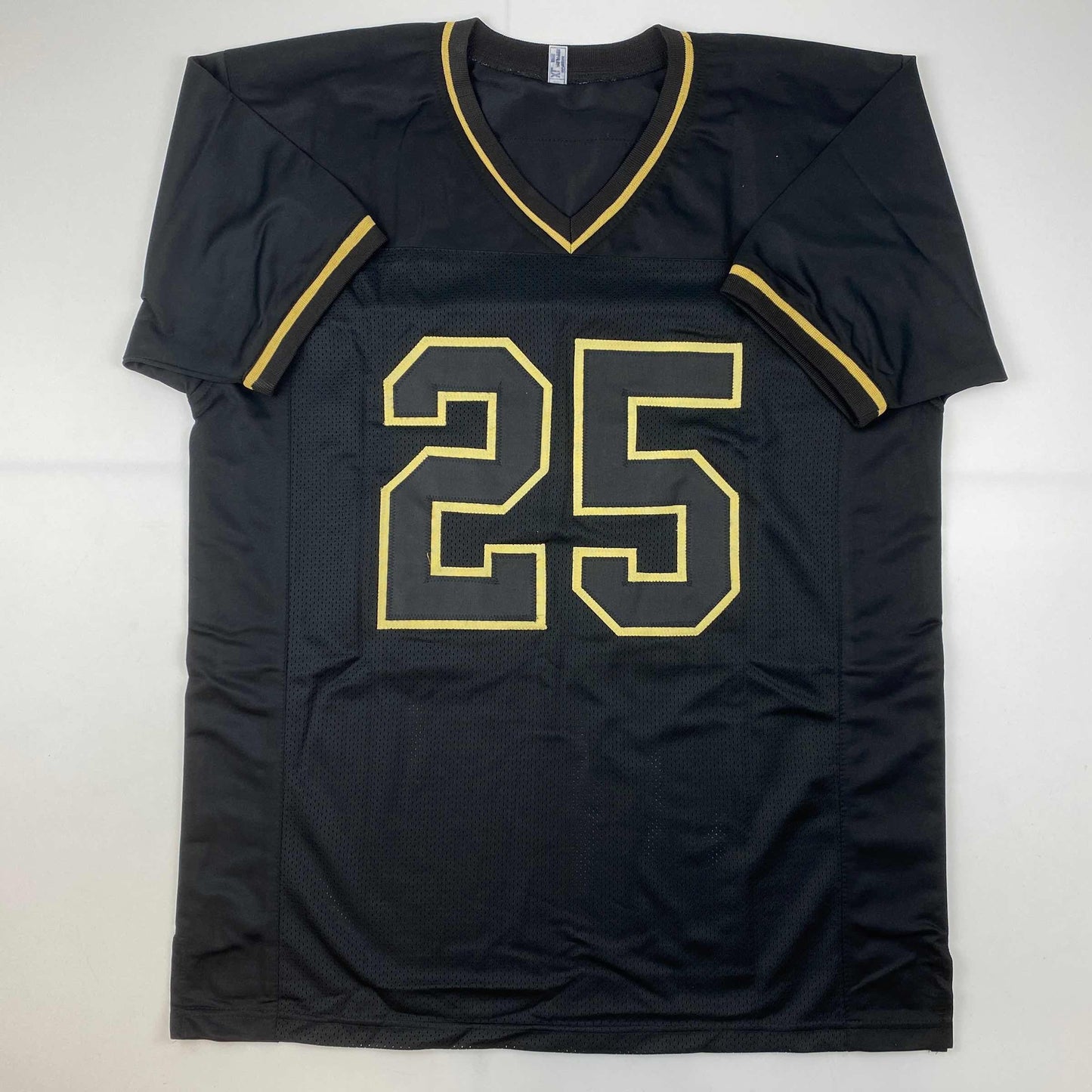 Autographed/Signed Clyde Edwards-Helaire Kansas City Blackout Football Jersey Beckett BAS COA