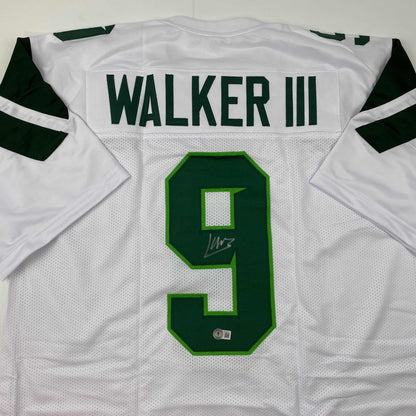 Autographed/Signed Kenneth Walker III Michigan State White College Football Jersey Beckett BAS COA