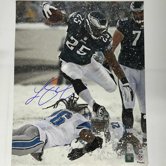 Autographed/Signed LeSean McCoy Philadelphia Eagles 16x20 Football Photo Beckett BAS COA