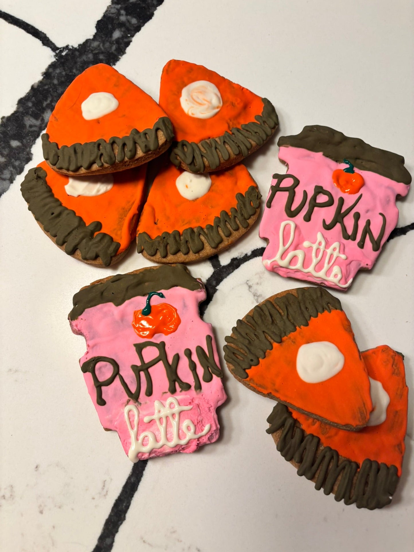 Organic Pumpkin Latte Cookies for Dogs – Handmade Peanut Butter & Cinnamon Treats