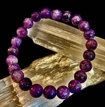 Lepidolite Reiki-Infused Peace & Emotional Balance Bracelet