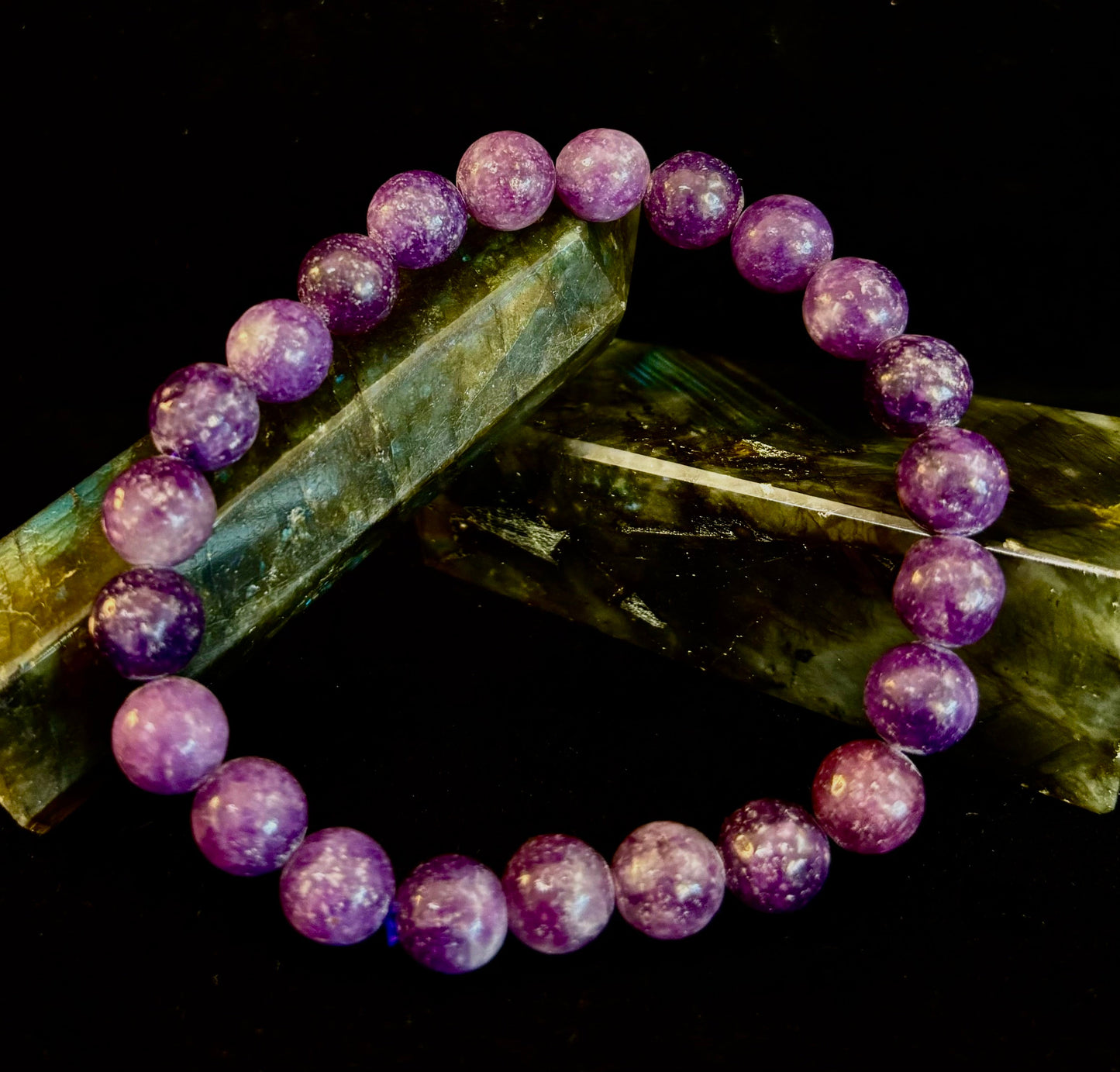 Lepidolite Reiki-Infused Peace & Emotional Balance Bracelet