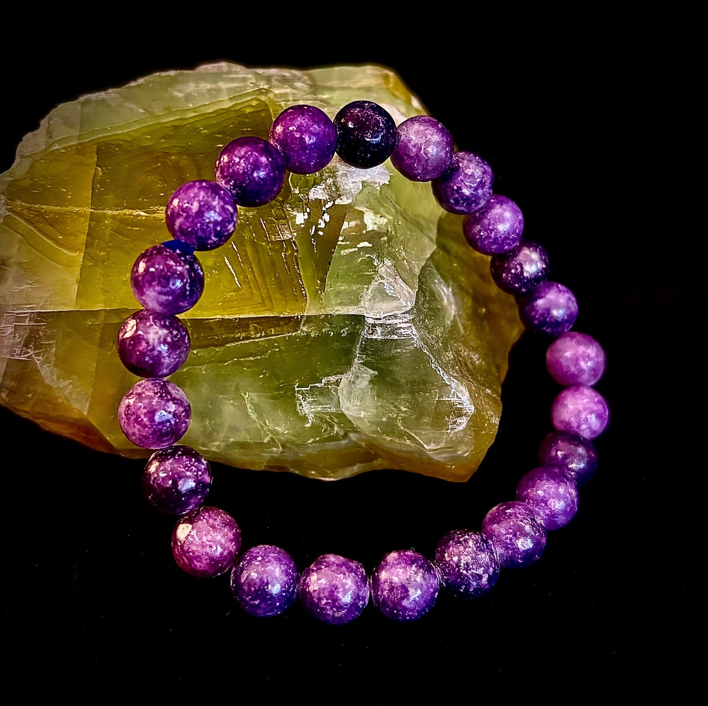 Lepidolite Reiki-Infused Peace & Emotional Balance Bracelet