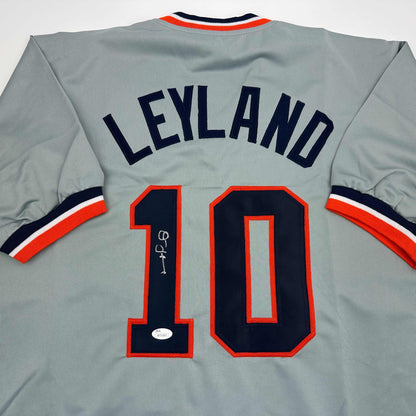 Autographed/Signed Jim Leyland Detroit Grey Baseball Jersey JSA COA