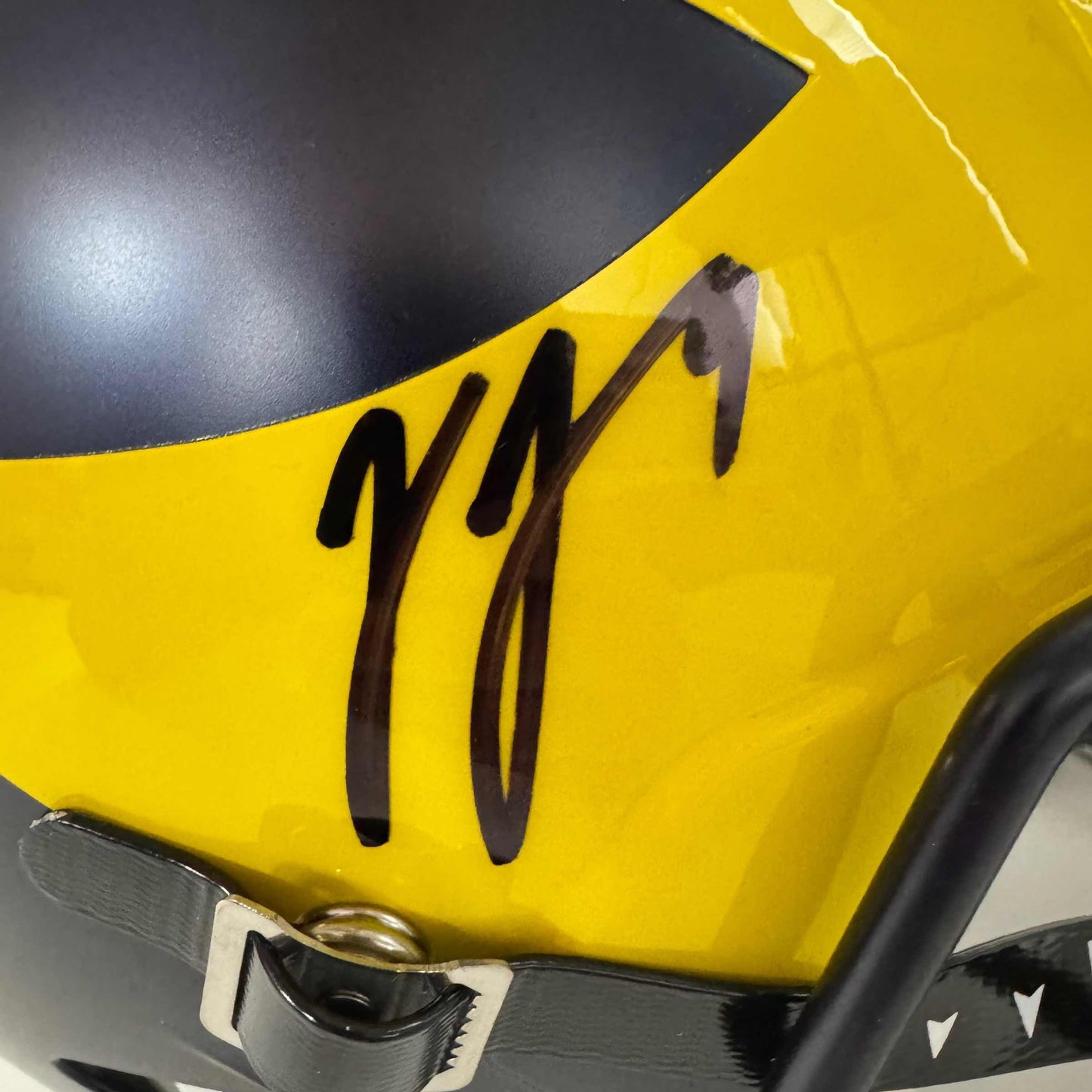 Autographed/Signed JJ J.J. McCarthy Michigan Wolverines Full Size FS F/S Speed Replica College Football Helmet Beckett BAS COA