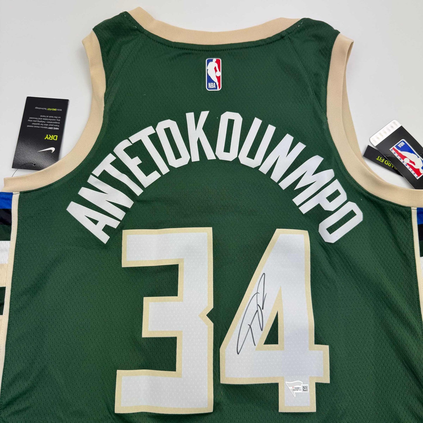 Autographed/Signed Giannis Antetokounmpo Milwaukee Green Basketball Jersey Fanatics COA