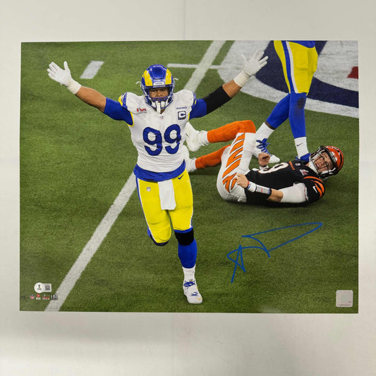 Autographed/Signed Aaron Donald Los Angeles LA Rams 16x20 Football Photo JSA COA #8