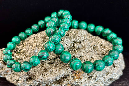 Reiki-Infused Natural Malachite Bracelet for Deep Transformation, Aura Protection & Emotional Healing (8mm & 10mm)