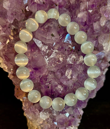 White Cat Eye Stone Bracelet – Reflective Energy Beads for Protection, Clarity & Style