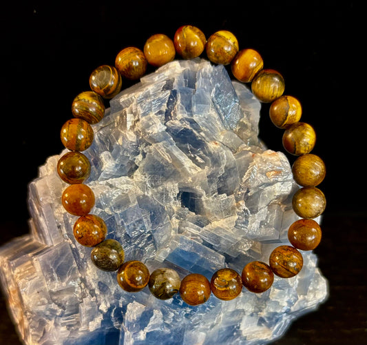Reiki-Infused Natural Tiger Iron Bracelet for Endurance, Grounded Courage & Vitality (8mm)
