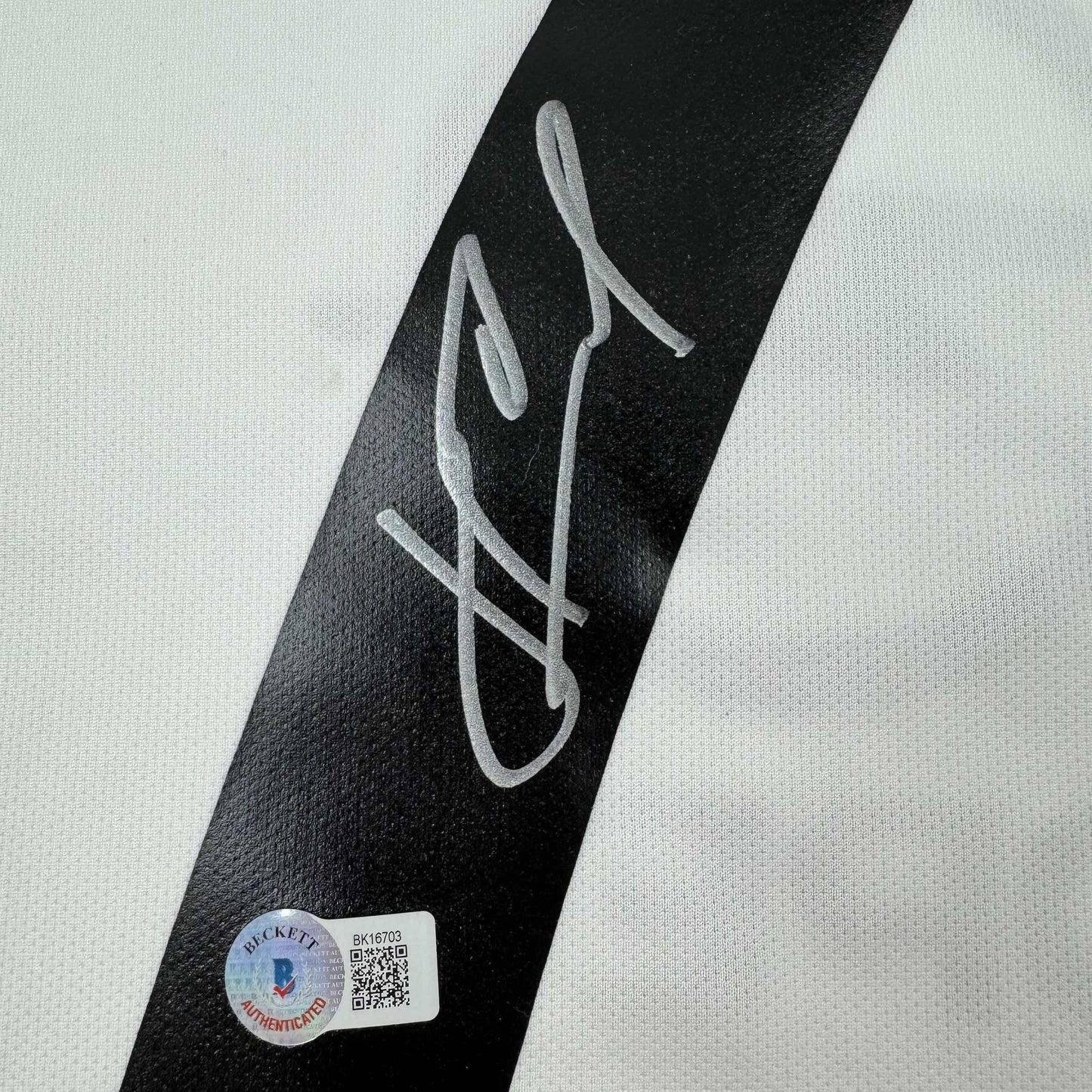 Autographed/Signed Andriy Shevchenko AC Milan White Soccer Futbol Jersey Beckett BAS COA