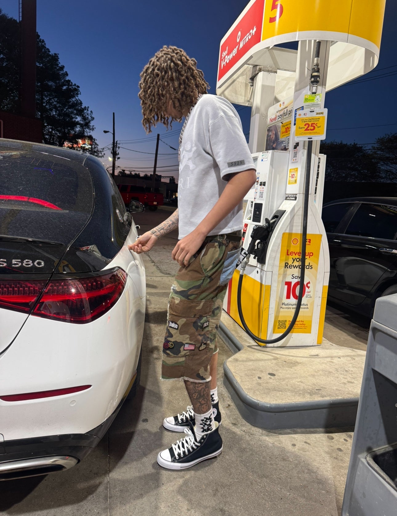 Capri Patch Cargo Shorts