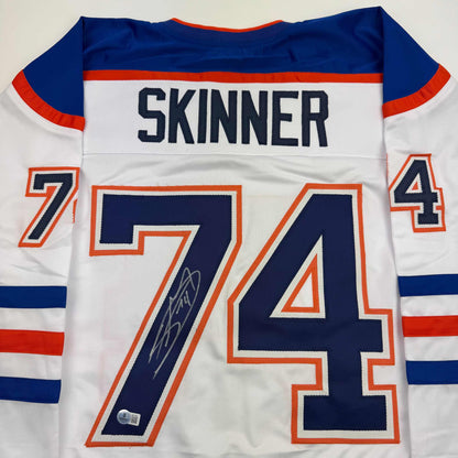 Autographed/Signed Stuart Skinner Edmonton White Hockey Jersey Beckett BAS COA