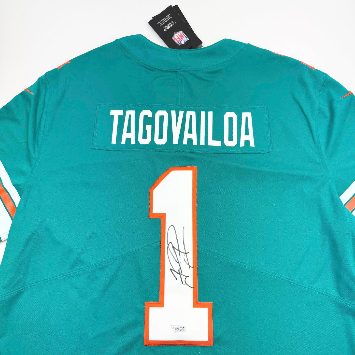 Autographed/Signed Tua Tagovailoa Miami Dolphins Authentic Teal Nike Football Jersey Fanatics COA