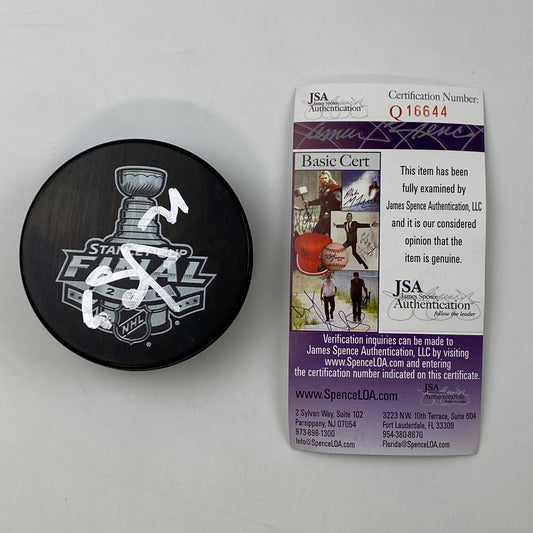 Autographed/Signed Evgeni Malkin Pittsburgh Penguins 2016 Stanley Cup Logo Hockey Puck JSA COA