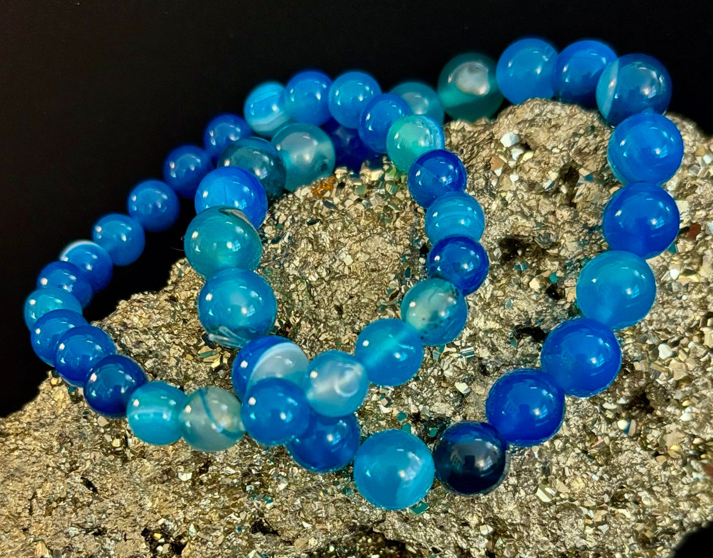 Reiki-Infused Ocean Energy Blue Agate Bracelet for Peaceful Communication, Calm Clarity & Emotional Balance (8mm)