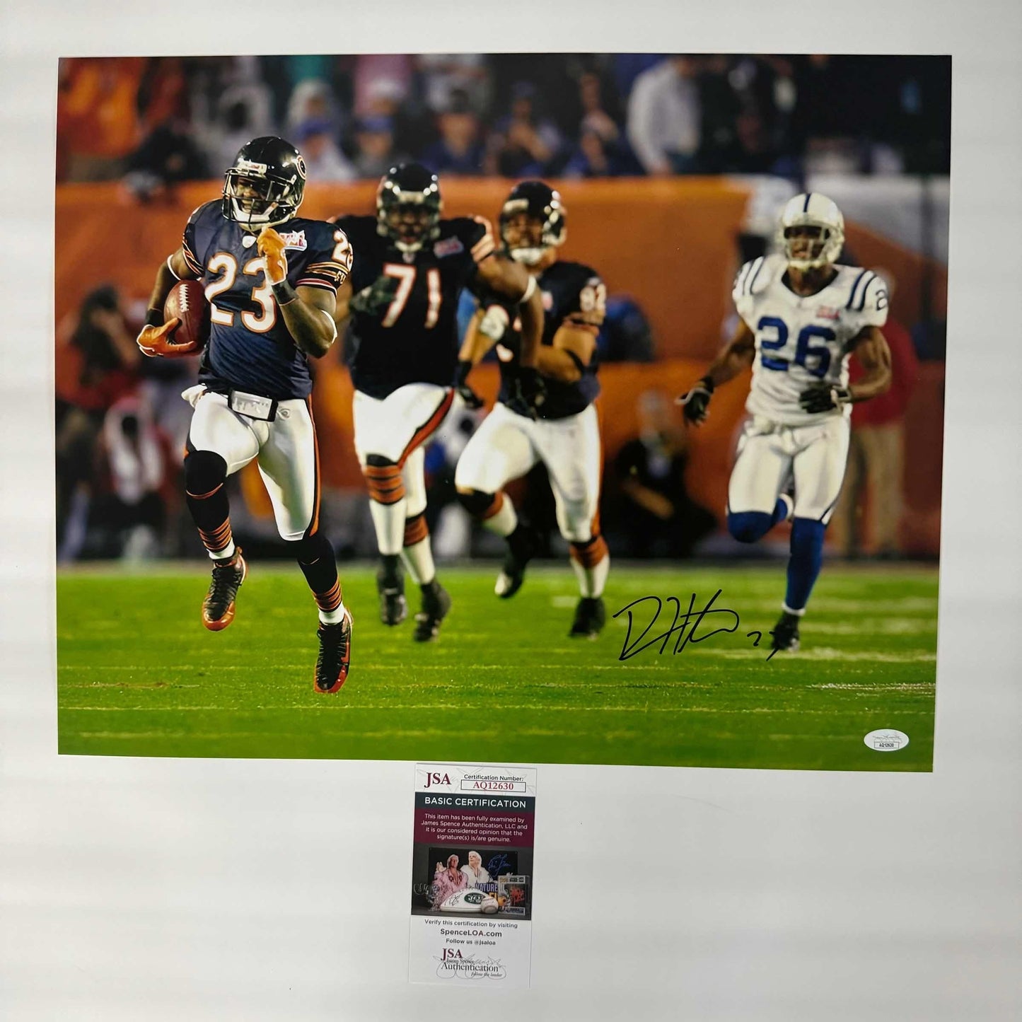 Autographed/Signed Devin Hester Chicago Bears 16x20 Football Photo JSA COA #2