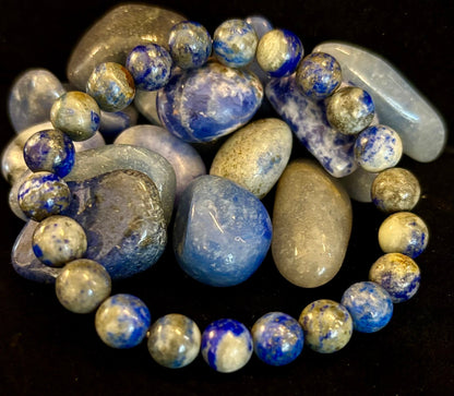 Lapis Lazuli Healing Bracelet – Wisdom, Truth & Inner Strength
