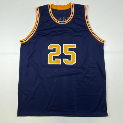 Autographed/Signed Juwan Howard Michigan Blue College Basketball Jersey Beckett BAS COA