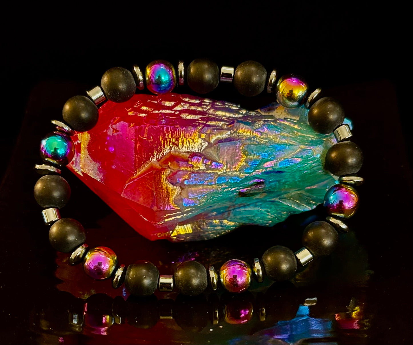 Hematite and Natural Stone Unisex Stretch Bracelet – Medium Fit, Sleek Fusion Style