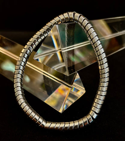 🐍 Snake Bone Style Hematite Bracelet – Bold & Modern Power Piece