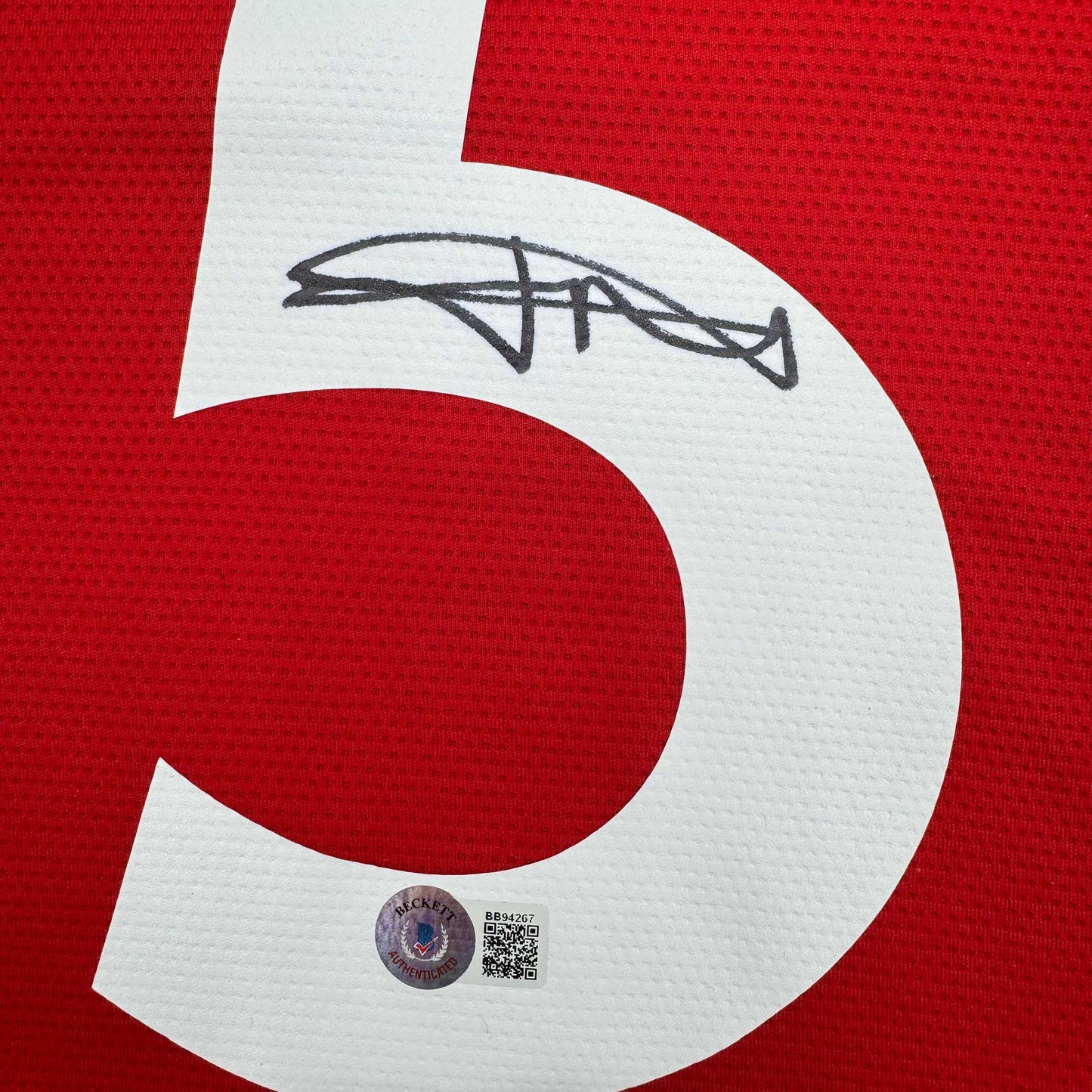 Autographed/Signed Harry Maguire Manchester United Red Soccer Jersey Beckett BAS COA