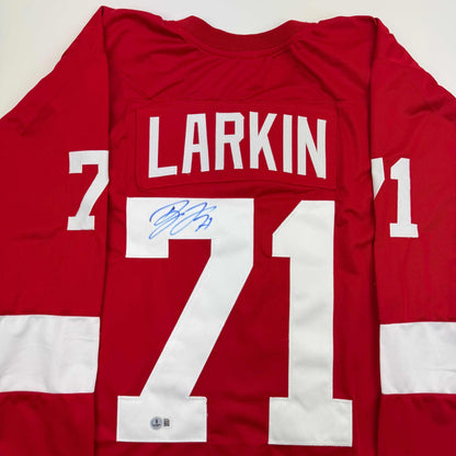 Autographed/Signed Dylan Larkin Detroit Red Hockey Jersey Beckett BAS COA