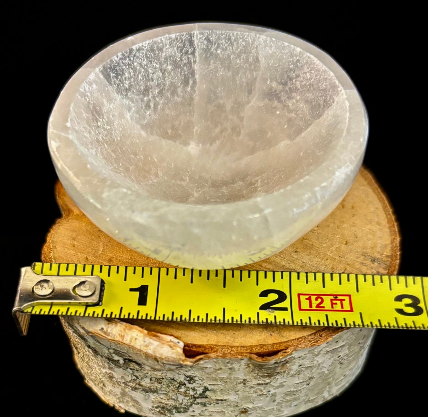 Natural Selenite Charging Bowl – Crystal Cleansing & Energy Balancing